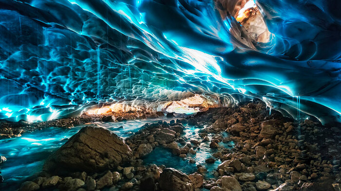 غار یخی چما، منظره‌ای شبیه به قطب جنوب- هفت گرد