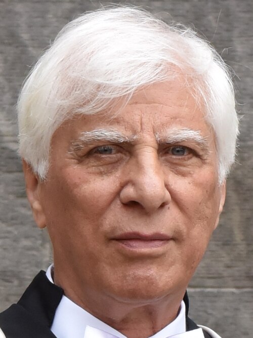 وداع در اوج: بهرام بیضایی در روز زادروزش، در قاب ابدیت